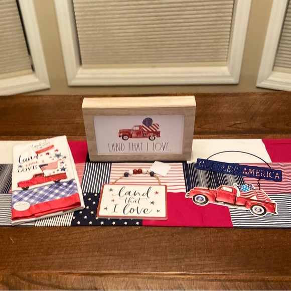 Rae Dunn Land That I Love July 4th Sign, Land That I Love Towel & Wall Signs - Picture 3 of 16